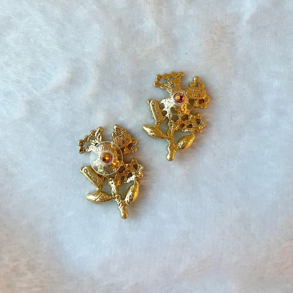 Oscar de la Renta floral earrings